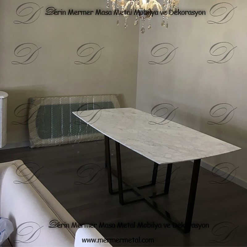 Beyaz Mermer Yemek Masası