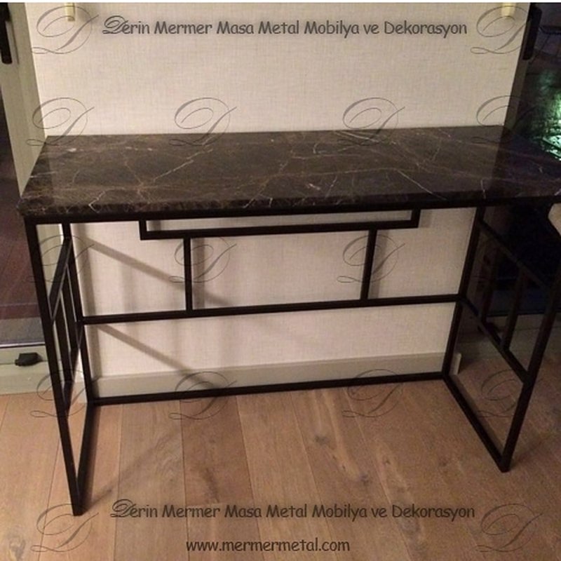 Siyah Mermer Metal Dresuar