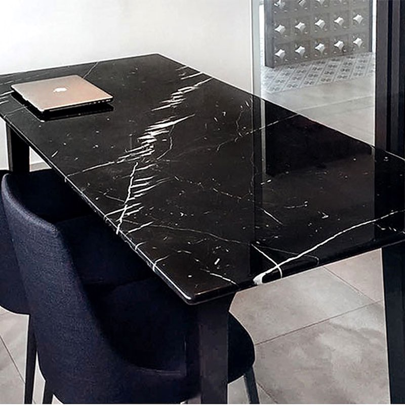4 Kişilik Siyah Mermer Masa